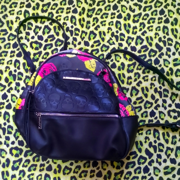 Betsey Johnson Handbags - 3/30 Betsey Johnson Floral Faux Leather Skull Backpack